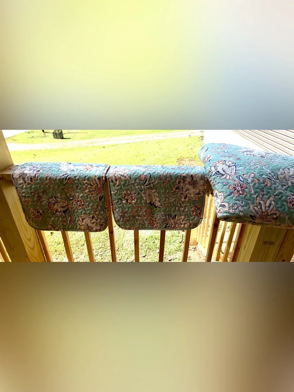 Southshore Fine Linens Floral Quilted Bedspread with 2 shams
